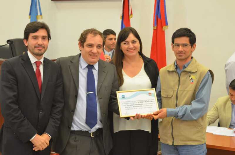 Por consenso los concejales aprobaron proyectos para mejorar el servicio de transporte urbano 5 sesion256