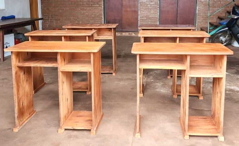 Eldorado: internos de la Unidad Penal III confeccionaron y donaron mobiliario 2 spp 2
