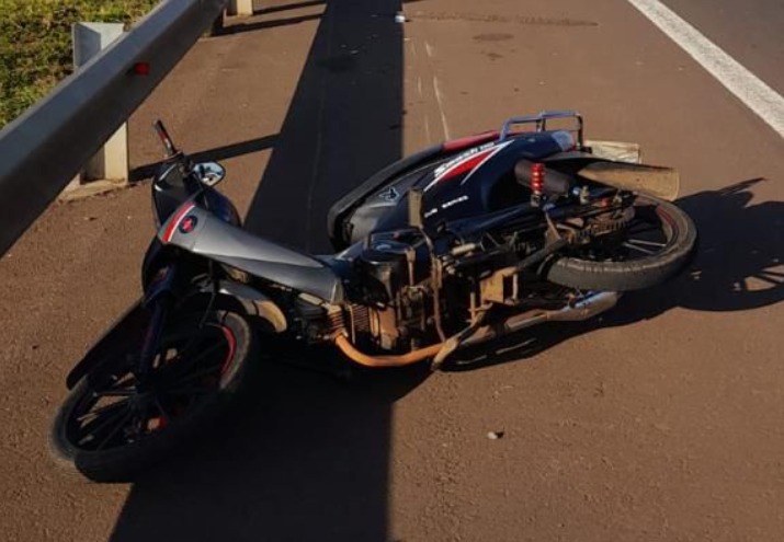 Despiste fatal en Posadas: un motociclista fallecido