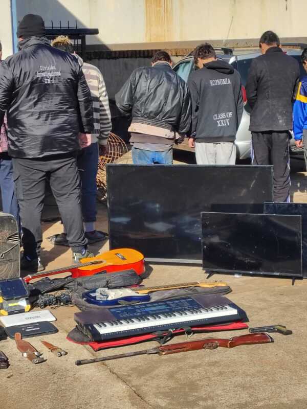 Más de 90 detenidos y 50 allanamientos en Posadas y Garupá en solo 30 días 6 detenidos garupa posadas 7