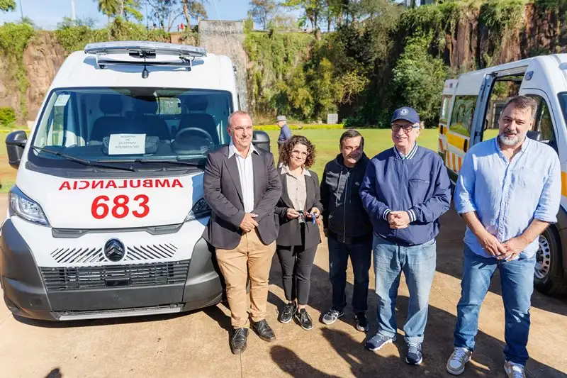 La Provincia entregó 10 ambulancias para reforzar el sistema sanitario en distintos municipios 5 Eldorado