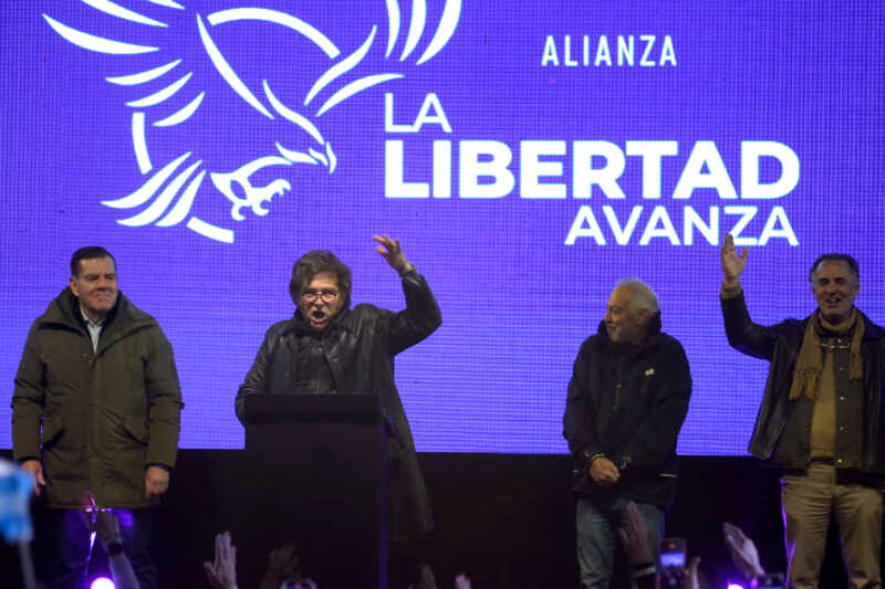 Moreno-cierre-de-campana-milei-foto-Pedro-Perez-2-1
