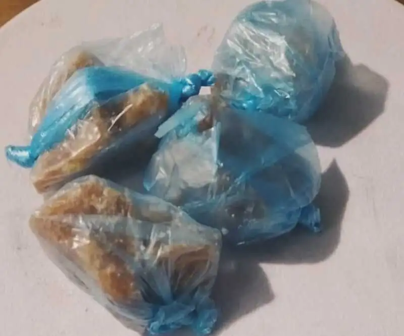 Pasamanos exprés de cocaína en la ruta: la Policía atrapó a una mujer en plena venta 1 WhatsApp Image 2025 09 05 at 09.57.19