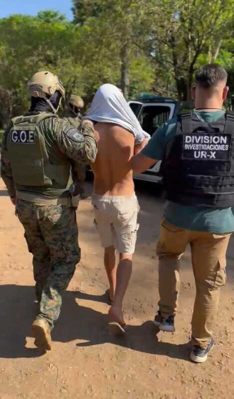 Desbaratan dos narcokioskos en Garupá: secuestran drogas, objetos robados y detienen a "Negrito" 2 garupa 2