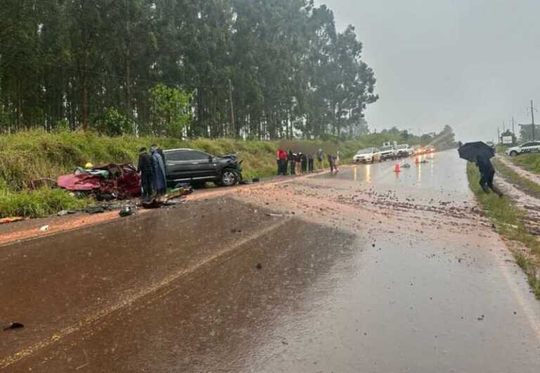 Noticias 12 Tragedia en El Soberbio: murieron un hombre y su hija de 4 años tras un choque frontal en la Ruta Provincial 2