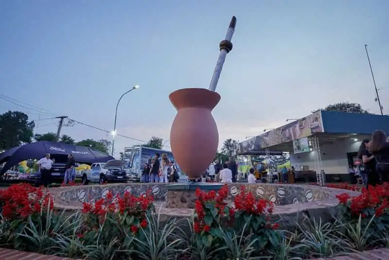 Comenzó la 47ª Fiesta Nacional e Internacional de la Yerba Mate en ...