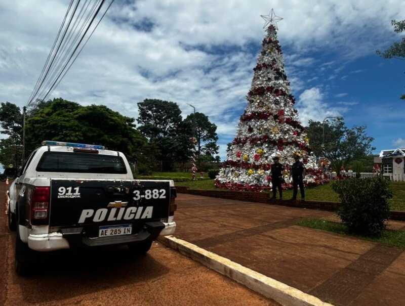 Despliegan operativo policial por las celebraciones navideñas 1 0bba8dff ae81 40c4 a18d 3c2fba7d0a74