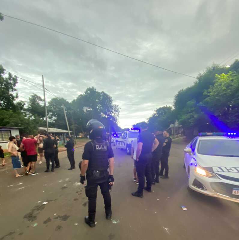 Navidad en Misiones: 3.100 personas identificadas, 100 alcoholemias y 70 demorados 11 navidad segura 11