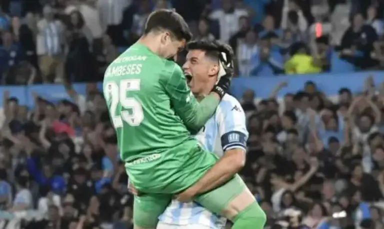 Racing le ganó a Tigre por penales y enfrentará a Boca en semifinales