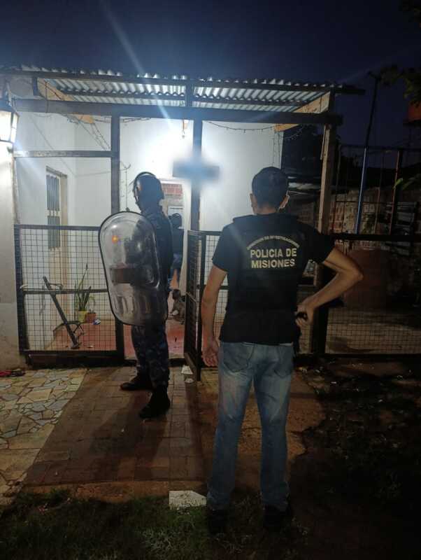 Siete allanamientos y dos detenidos por el robo armado a un aserradero en Candelaria 1 allanamientos 1