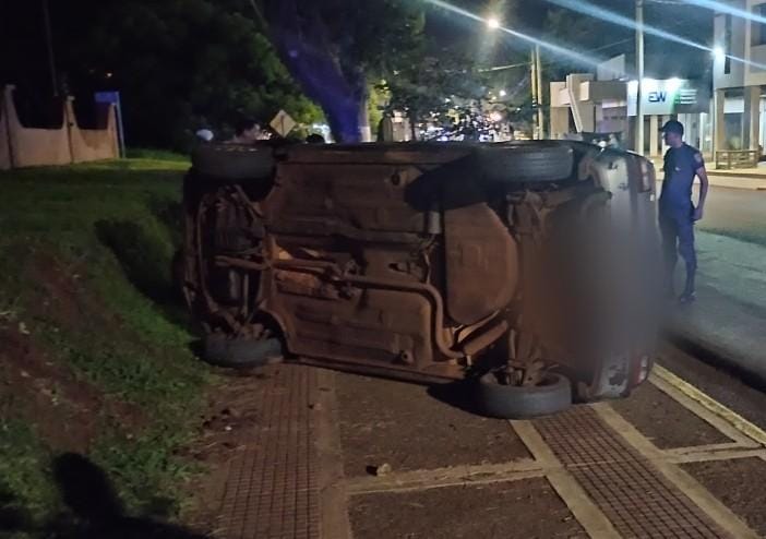 Eldorado: conductor ebrio de 72 años volcó y fue detenido