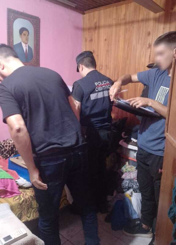 Giro en la muerte del penitenciario en Posadas: allanaron la casa de su hermana, secuestraron un revólver y quedó detenida 2 WhatsApp Image 2026 02 14 at 11.34.31