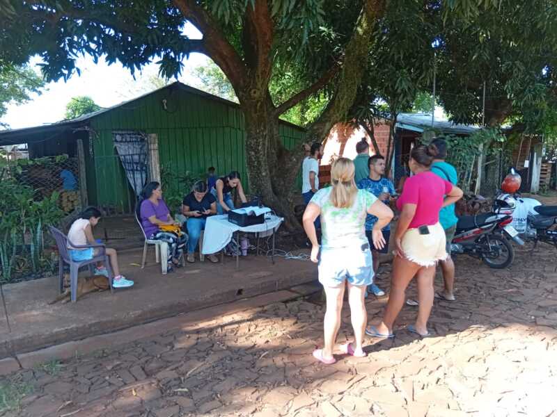 Operativo en la chacra 158: vecinos de Posadas iniciaron trámites durante una jornada de atención 1 WhatsApp Image 2026 03 10 at 23.12.45 1