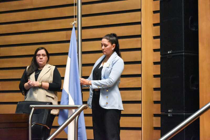 parlamento mujer 4