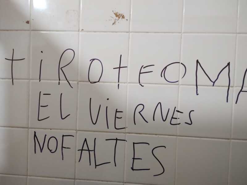 amenazadas de tiroteos posadas (1)