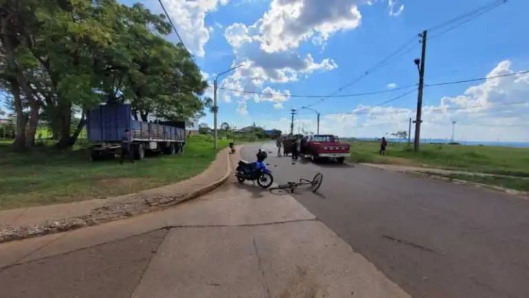 Dolor en Garupá: murió adolescente ciclista que había sido atropellada por una camioneta