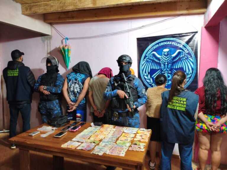 detenidos posadas 1