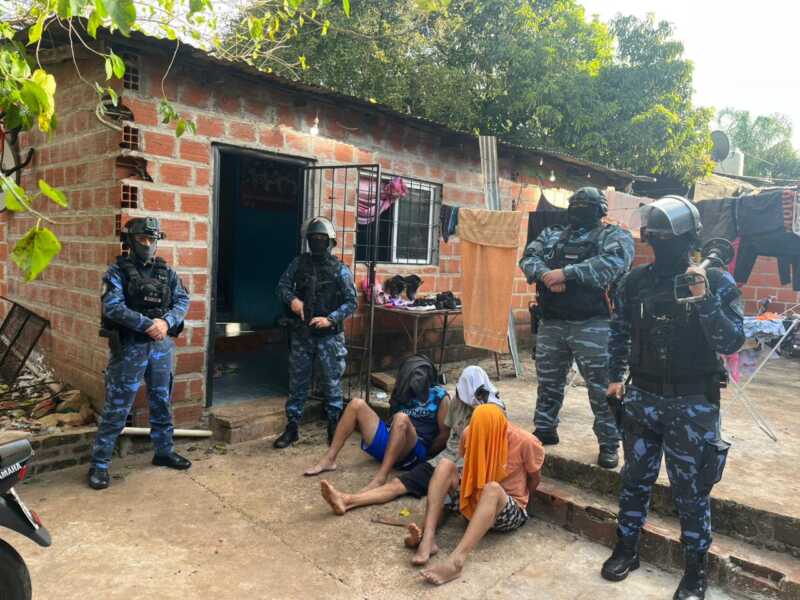 detenidos posadas 2