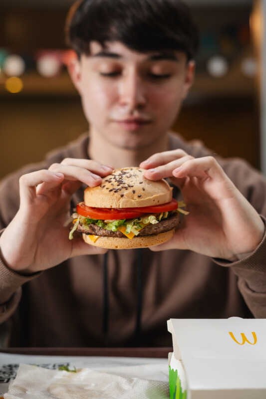 McDonald’s amplia su menú con una nueva opción de pan sin gluten 2 Menu sin TACC 3