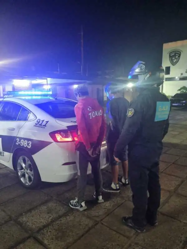 Siete demorados en una noche agitada en Posadas: disturbios, picadas y un caso de violencia familiar 2 WhatsApp Image 2026 06 07 at 11.21.48