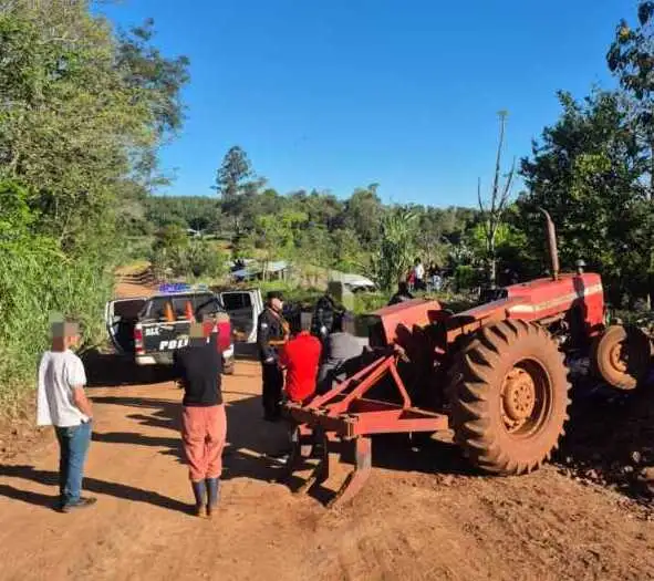 Un joven de 18 años murió tras un choque entre una moto y un tractor en 25 de Mayo