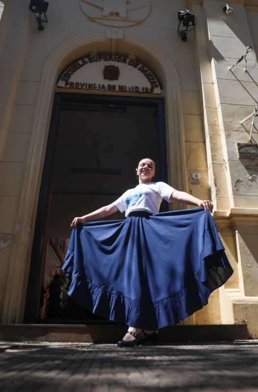 Soledad Pastorutti llegó a Posadas con su proyecto “30 Pueblos” y recorrió la cultura misionera 3 soledad en posadas 12 1