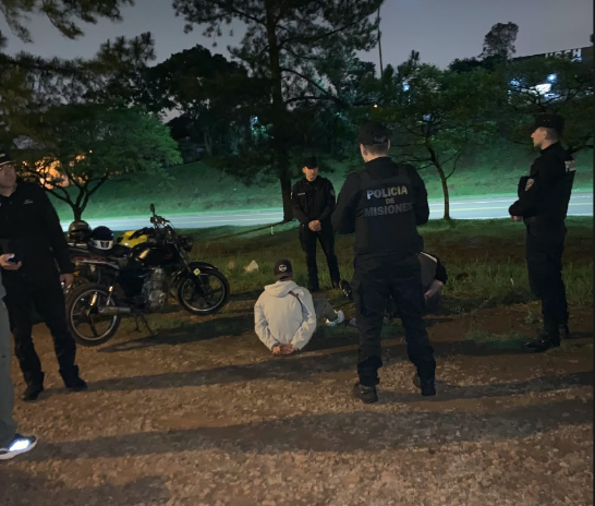 Operativo antipicadas en Oberá: cinco motos secuestradas y dos jóvenes demorados 2 Captura de pantalla 2026 10 11 112805