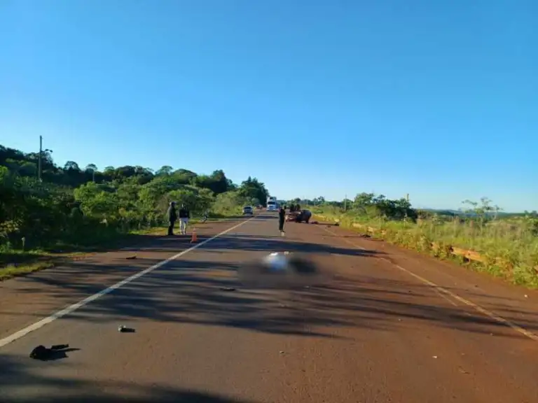 Tragedia en Fracrán: un motociclista de 18 años murió tras chocar con un automóvil